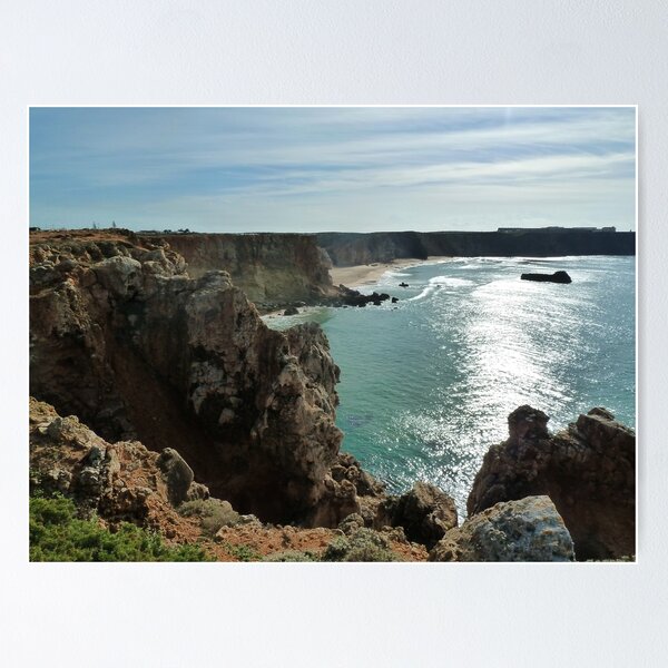 Artikel-Vorschau von  DIE KÜSTENLINIE DER ALGARVE IST SEHR FELSIG MIT SCHÖNEN INTIEMSTRÄNDEN.
ein Eldorado für Fotografen.
Jan., designt und verkauft von Janone.