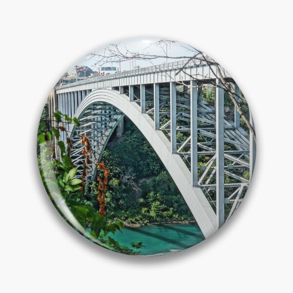Aperçu de l'œuvre Pont du sentier de la gorge du Niagara créée et vendue par Zurickdesigns.