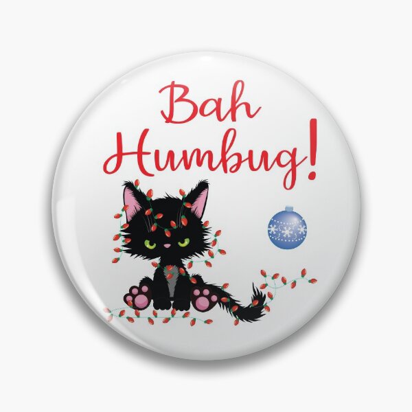 Artikelvorschau, Bah Humbug! Grumpy Kitty Cat verheddert sich in Weihnachtslichtern entworfen und verkauft von Jandsgraphics.
