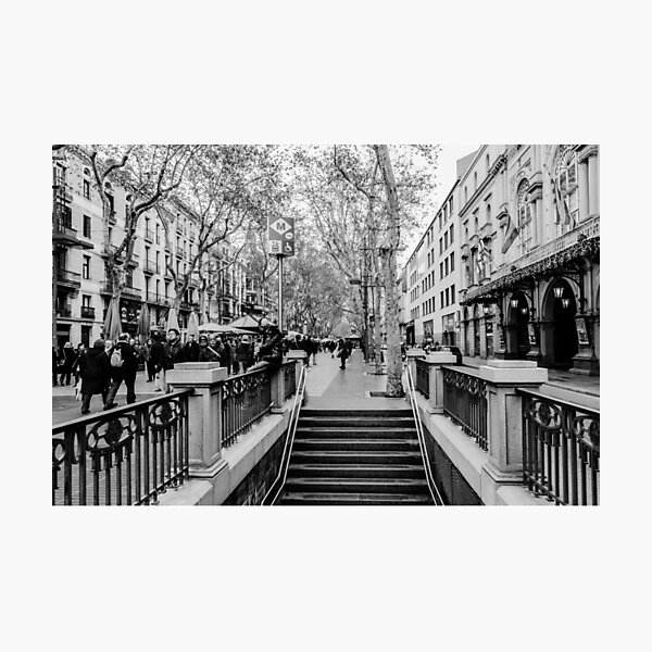 Aperçu de l'œuvre Rues de Barcelone - La rambla créée et vendue par AM FineArtPrints.