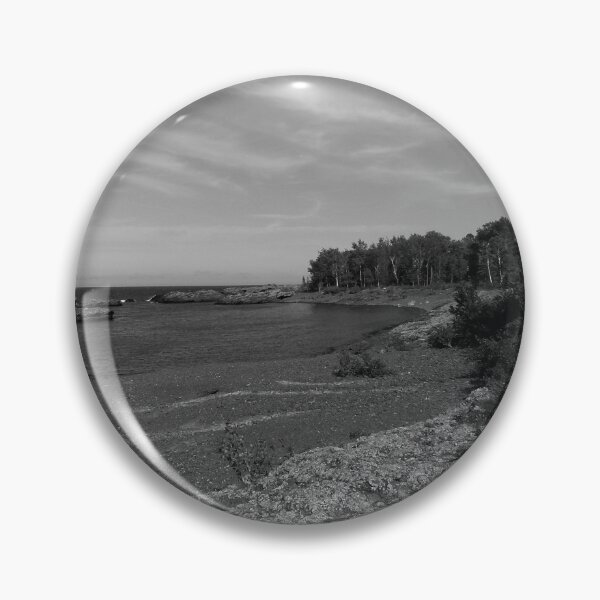 Artikelvorschau, Rocky Shore entworfen und verkauft von J Rier Photography.