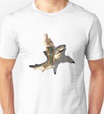 Camiseta unisex Putin montando un tiburón
