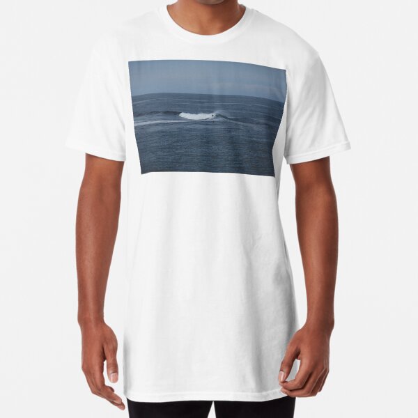 The Wave. Long T-Shirt