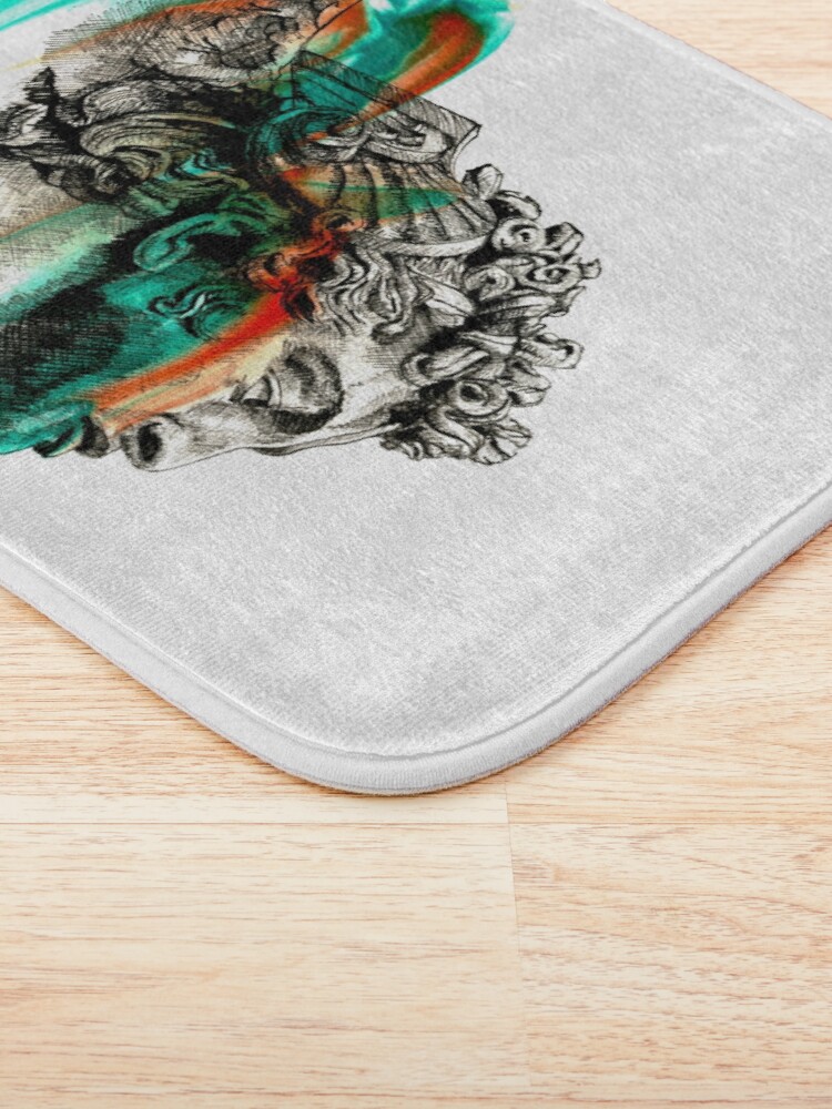 Aperçu 3 sur 6. Tapis de bain avec l'œuvre Perseus créée et vendue par LoicBrDesign.