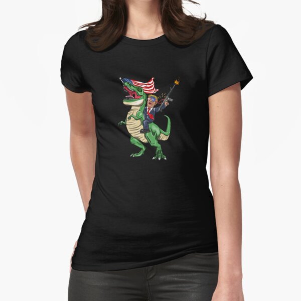 Vista previa del artículo con la obra «Ametralladora de Trump sobre un dinosaurio T-Rex con bandera estadounidense», diseñado y vendido por BUBLTEES.