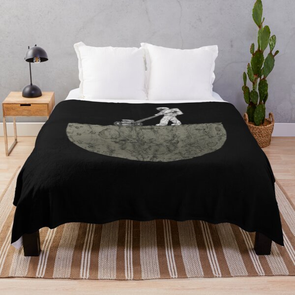 Aperçu de l'œuvre ESPACE ASTRONAUTE PENDANT LA TONTE DE LA PELOUSE créée et vendue par fatshirt.