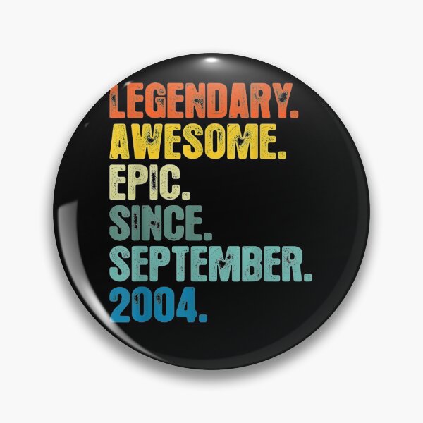 Artikelvorschau, Legendär seit September 2004 T-Shirt 16 Jahre altes Geschenk entworfen und verkauft von HalMertz1989.