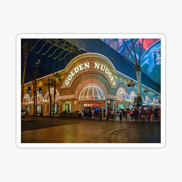 night time shot of binions horseshoe casino fremont street