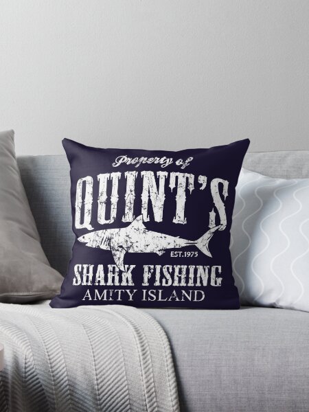 Artikel-Vorschau von Quints Shark Fishing Amity Island, designt und verkauft von frittata.