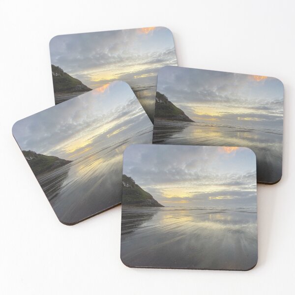 Item preview, Playa estatal de Neskowin al atardecer en Oregon designed and sold by Trevor and Photos.