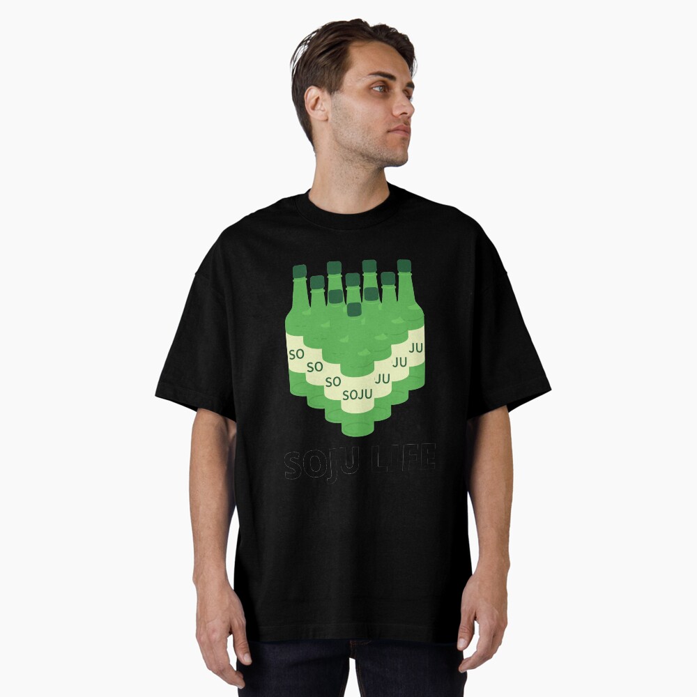 Artikel-Vorschau von Oversized T-Shirt, designt und verkauft von ivStudio.