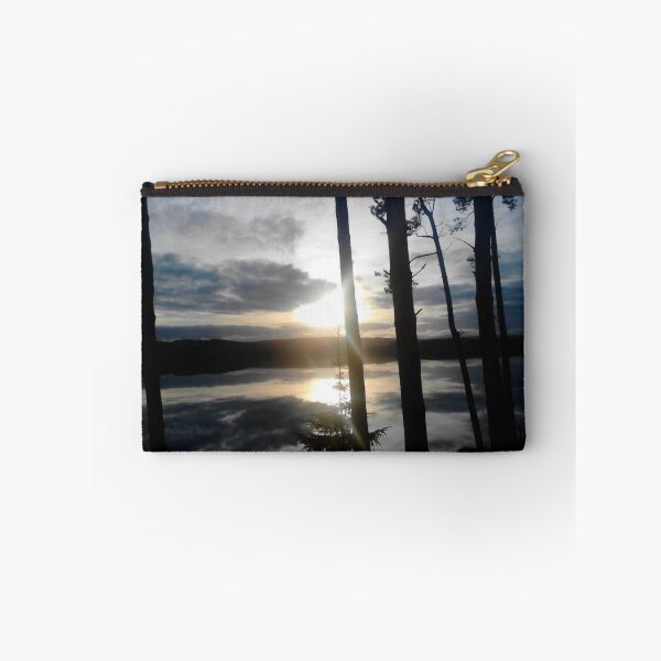 Aperçu de l'œuvre  Kielder Water Sunset Sky Réflexion créée et vendue par Andrew Morrell.