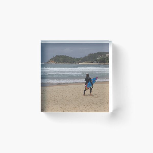 Item preview, Esperando el surf designed and sold by Joliidea.
