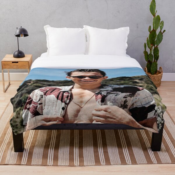 Wallpaper Tom Holland Throw Blanket