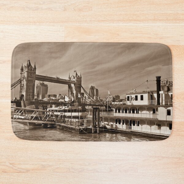 Artikelvorschau, Tower Bridge Raddampfer entworfen und verkauft von Londonimages.