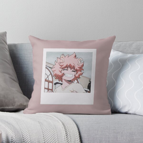 Mina Ashido Polaroid Coussin