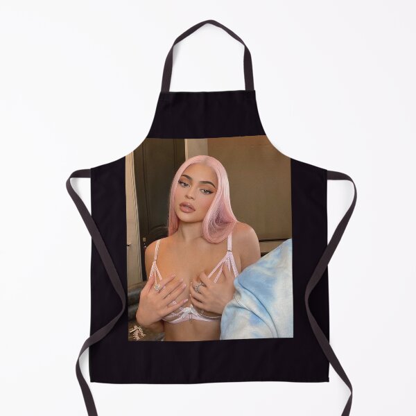 Item preview, Kylie Jenner designed and sold by amandaoperes.
