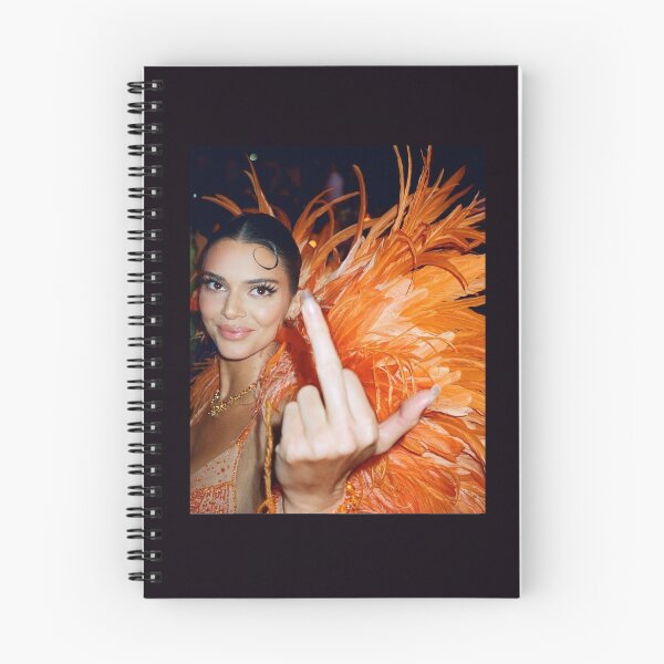 Artikelvorschau, Kendall Jenner entworfen und verkauft von amandaoperes.