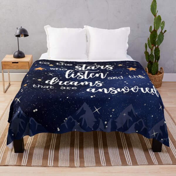 To the stars who listen Throw Blanket
