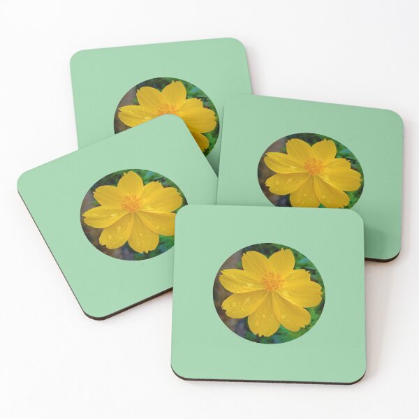 Aperçu de l'œuvre Fleur jaune. créée et vendue par Chanisa Ar.