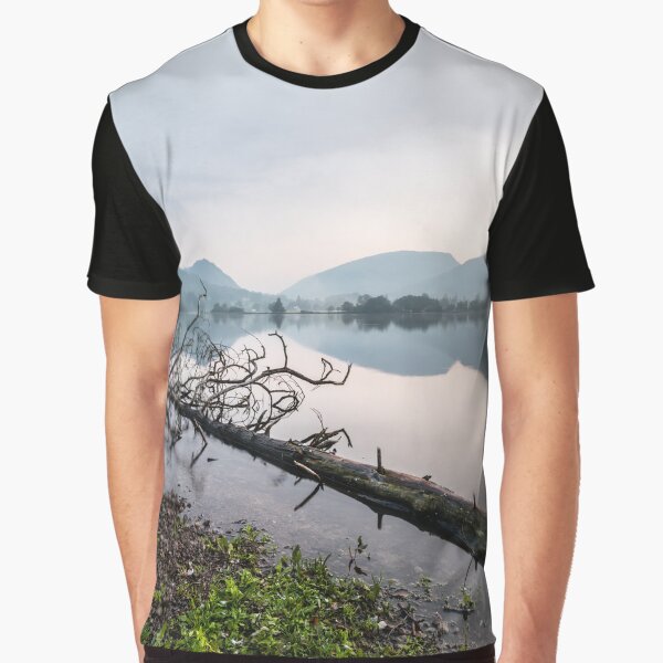 Südküste, Grasmere Grafik T-Shirt