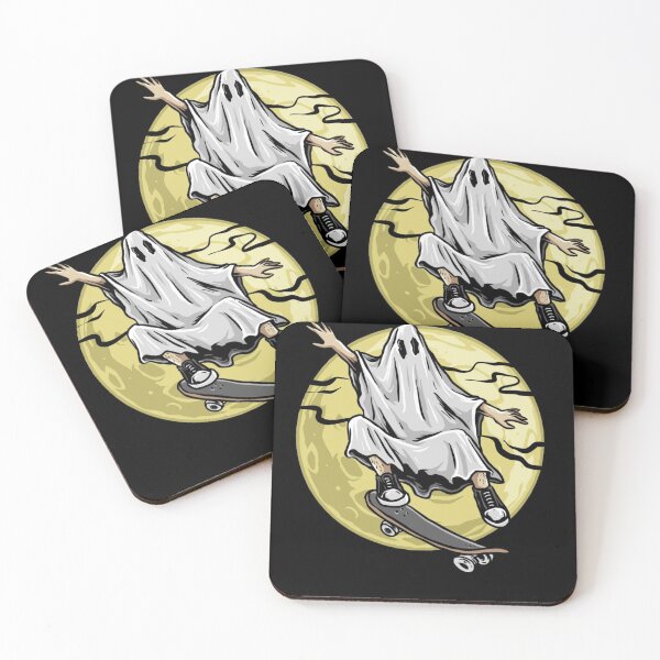 Aperçu de l'œuvre Autocollant de masque de t-shirt Halloween de skateboard de personnage fantôme de patineur mystère créée et vendue par zugharo2019.