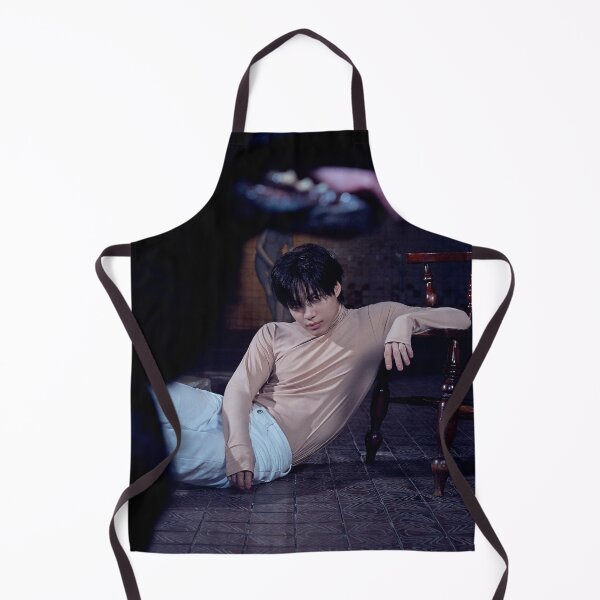 Artikelvorschau, SHINee TAEMIN WIRD NIE WIEDER TANZEN: AKT 1 - KRIMINAL entworfen und verkauft von SHINeeEMPORIUM.