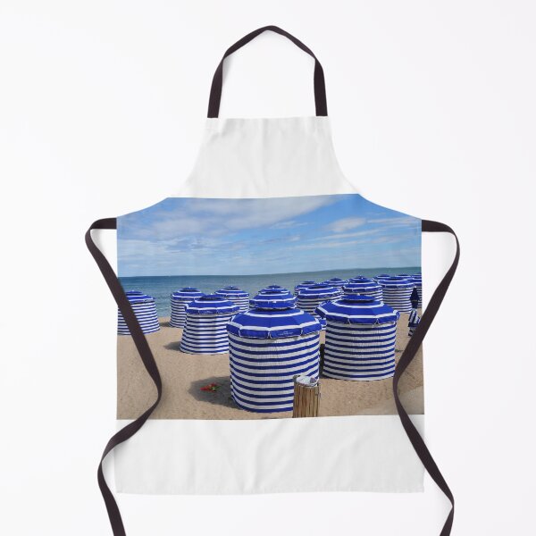 Artikelvorschau, Sunny Beach Day With Colorful Cabanas entworfen und verkauft von Art As Air Project.