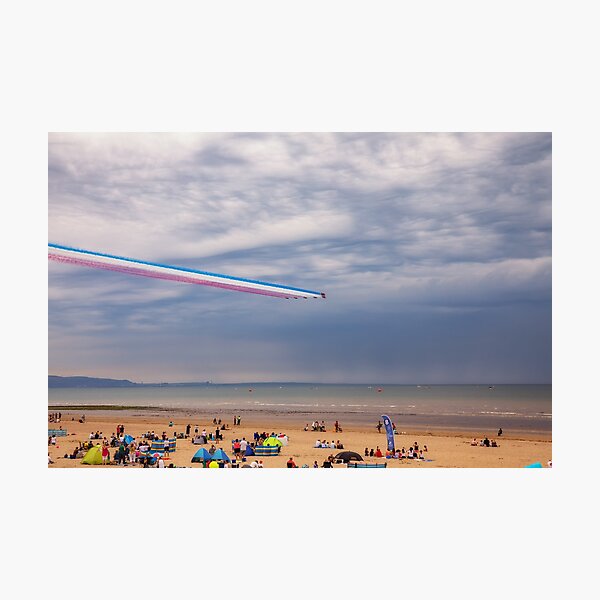 Artikelvorschau, Rote Pfeile, Wales Airshow 2018 entworfen und verkauft von Dan Santillo.