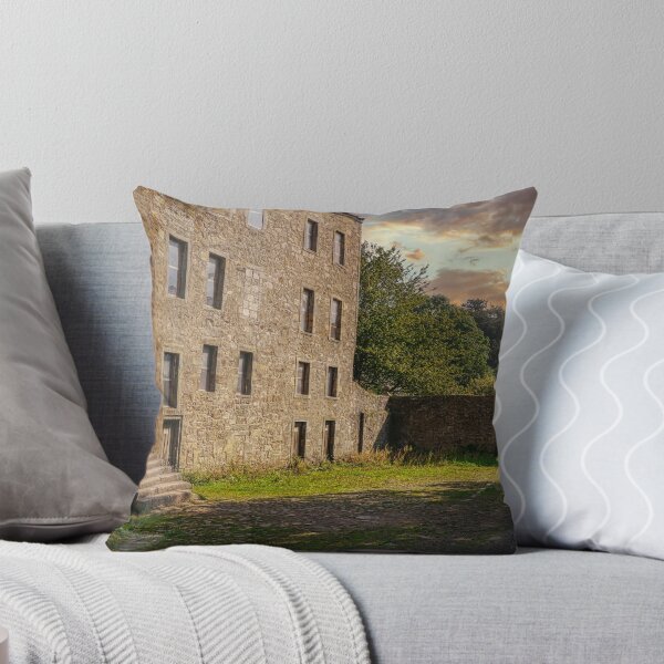 Artikelvorschau, Midhope Castle - Lallybroch Outlander Schottland entworfen und verkauft von Quirkle Berry.
