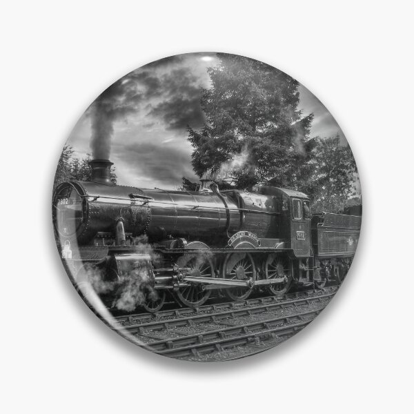 Artikelvorschau, GWR Bradley Manor - Schwarz und Weiß entworfen und verkauft von Steve H Clark.