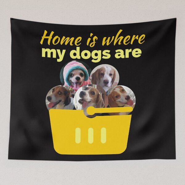 Artikelvorschau, Zuhause sind meine Hunde. Hunde in einem Korb entworfen und verkauft von doctors-apparel.