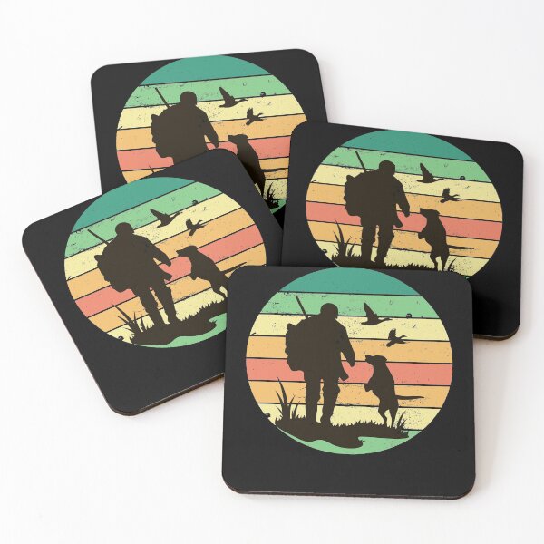 Artikelvorschau, Jäger Jagdhund Retro Sunset Förster Shirt entworfen und verkauft von markusabart.