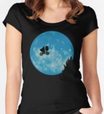 E.T. the Extra-Terrestrial Women's Fitted Scoop T-Shirt