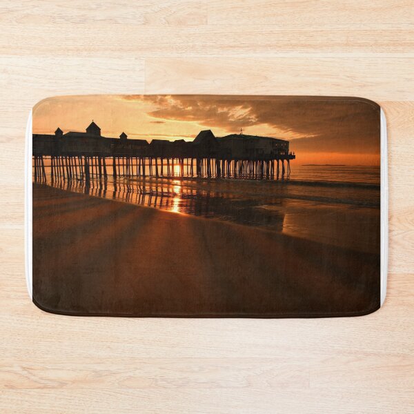 Item preview, Silhouette Pier & long shadows... designed and sold by Poete100.