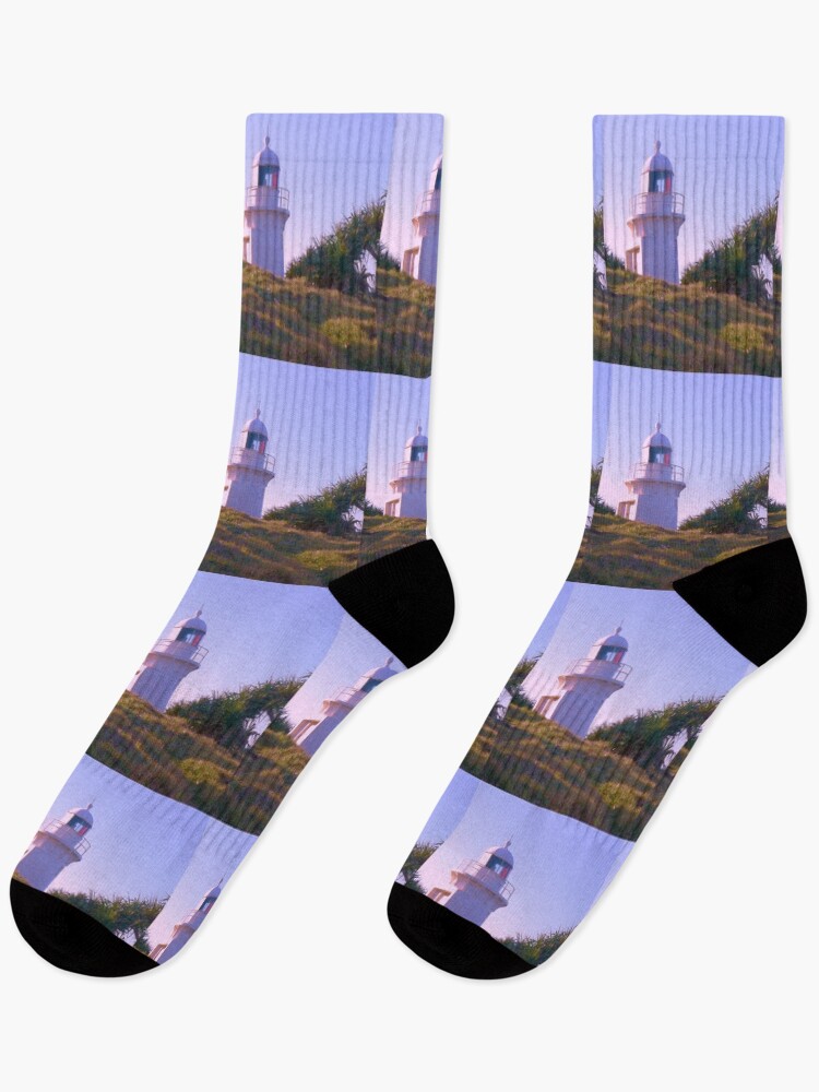 Imagen 1 de 5, Calcetines con la obra Fingal Lighthouse Tee Shirt, diseñada y vendida por ginnymac.