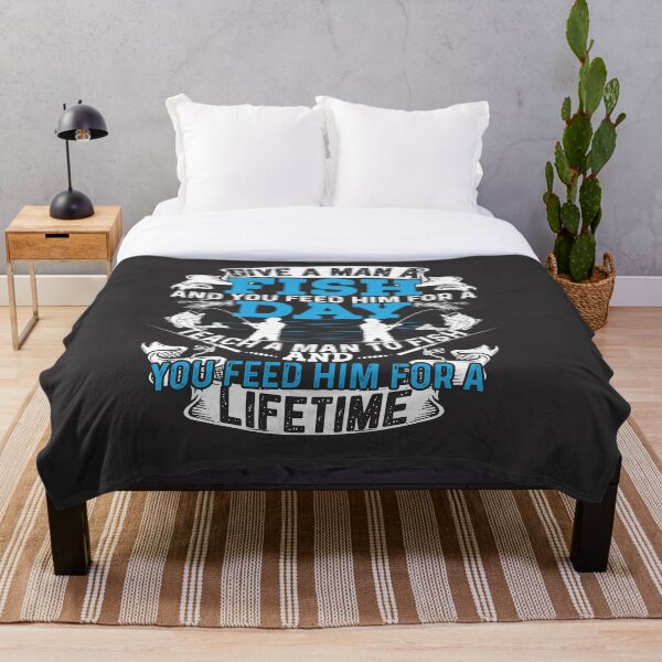 Aperçu de l'œuvre   T-shirt motifs de pêche passe-temps 647 créée et vendue par TZFunDesign.