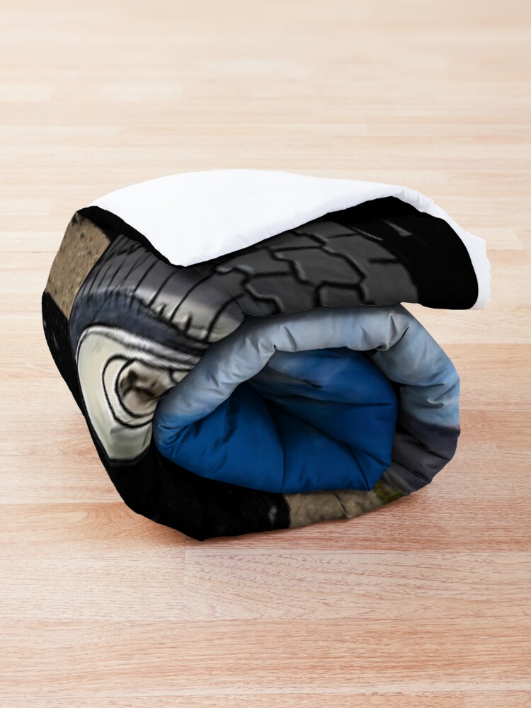 Alternate view of LensNation Studio Comforter