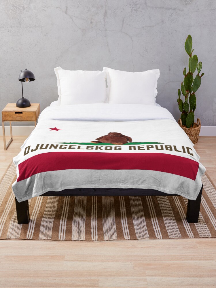 Christmas California Republic Green Blanket Christmas California Republic Green Blanket
