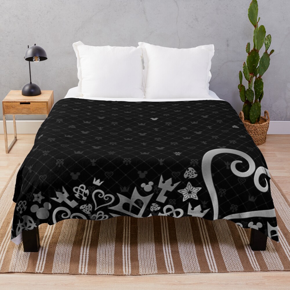 Kingdom Hearts - Artwork Throw Blanket
