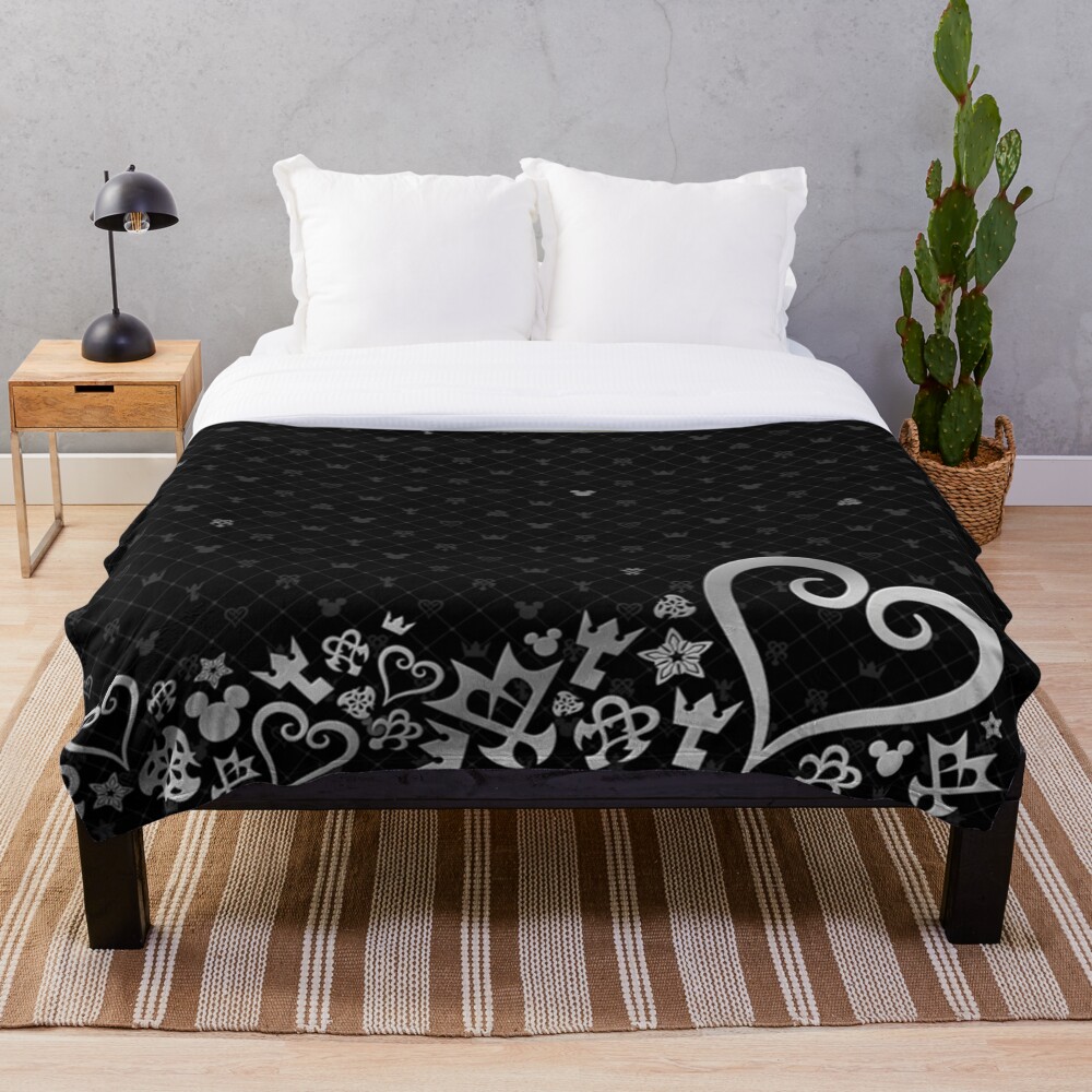 Kingdom Hearts - Artwork Throw Blanket