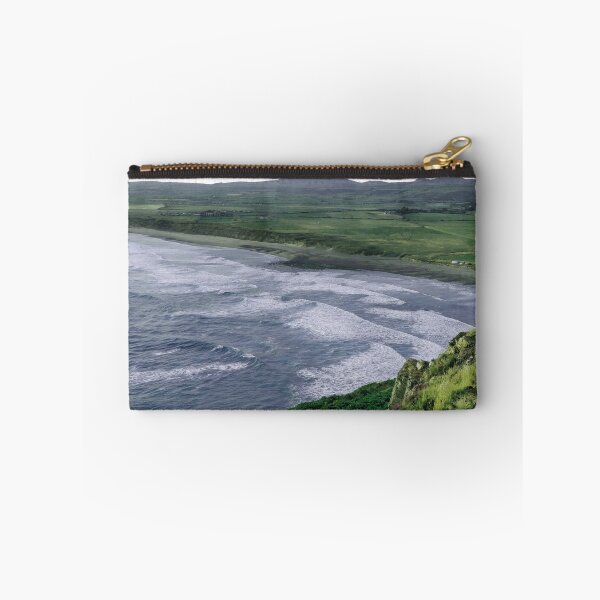 Aperçu de l'œuvre Calm Ocean Waves - Pays de Galles créée et vendue par Rohjan.