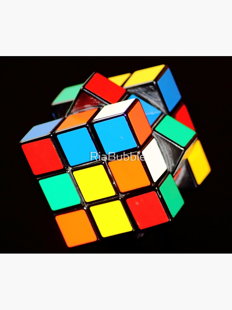 Rubiks Cube by RiaBubble
