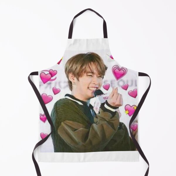 Item preview, Stray Kids Lee Minho heart designed and sold by inniesart.