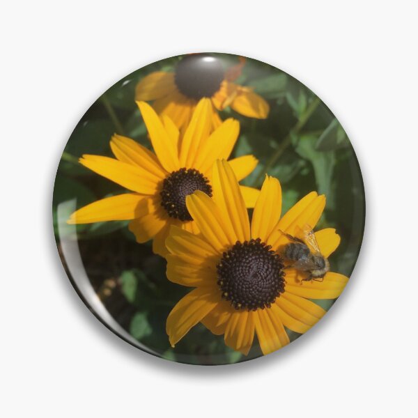 Item preview, Black-eyed Susans with bee designed and sold by hedg3hog.