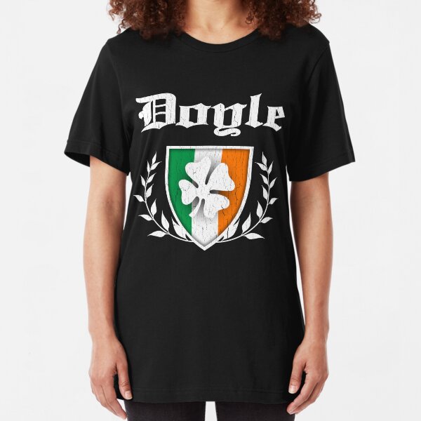 Doyle Family Shamrock Crest (vintage distressed) Slim Fit T-Shirt