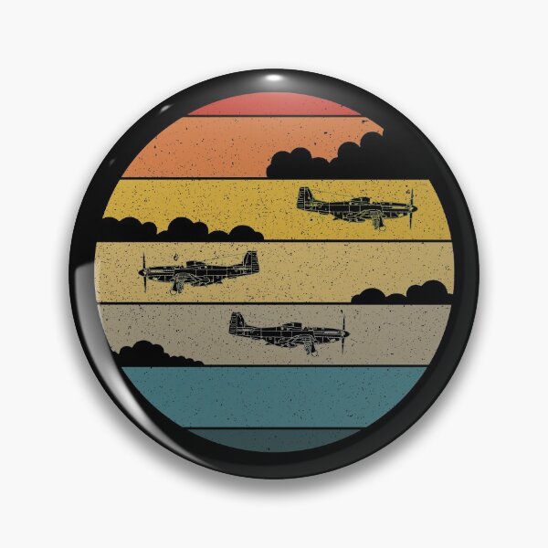 Artikelvorschau, P51D Mustang Flugzeug Schema Retro Sunset Clouds Gear entworfen und verkauft von DynamicDesign.