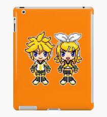 Rin & Len Pixels iPad Case/Skin