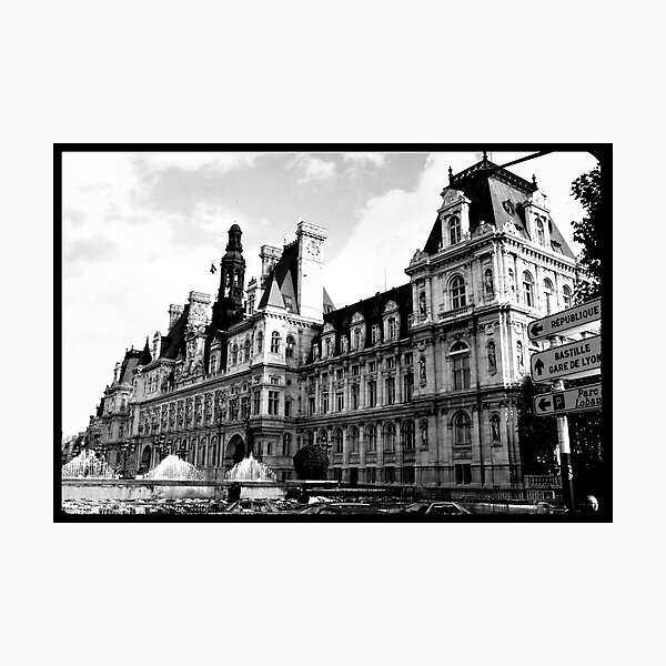 Paris Hotel de Ville Photographic Print