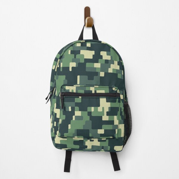 Artikelvorschau, Nerdiges grünes Pixel-Camouflage-Muster entworfen und verkauft von ThisIsMugLife.